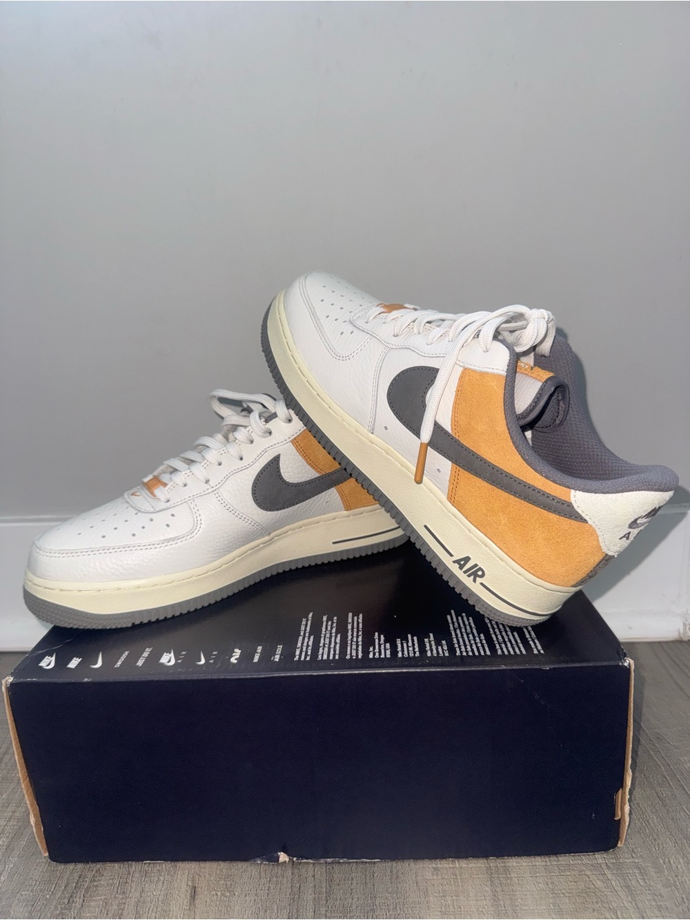 Force1 Low-Top Sneakers in White, Orange & Gray